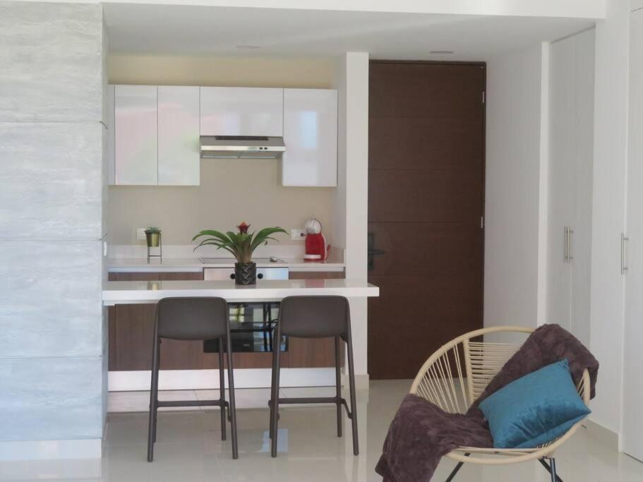 Elegant Apartment Well Located In The Hotel Zone Of Cancun Exterior photo